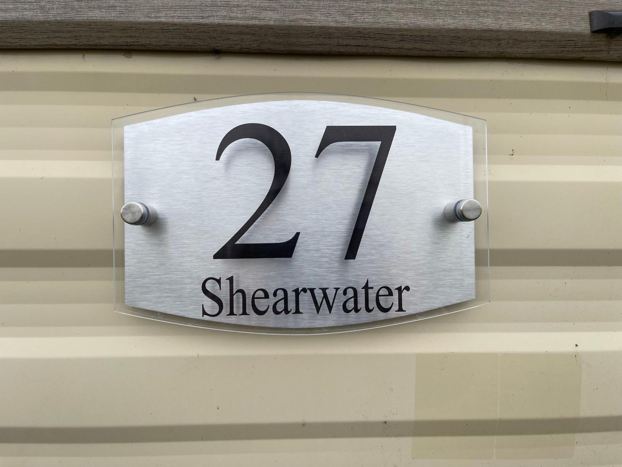 Shells Breaks Lakes Shearwater 27 Tattershall
