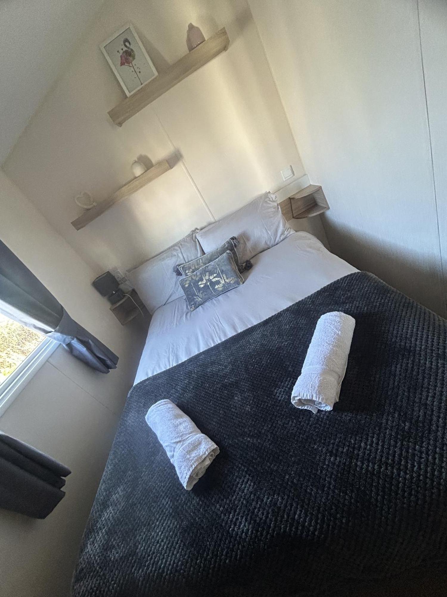 Shells Breaks Lakes Shearwater 27 Holiday home Tattershall